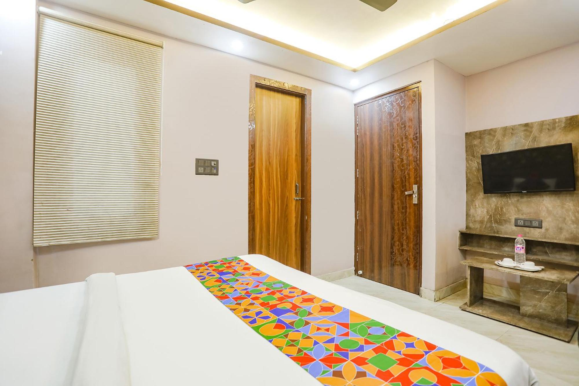 Fabhotel The Palacio Канпур Екстериор снимка