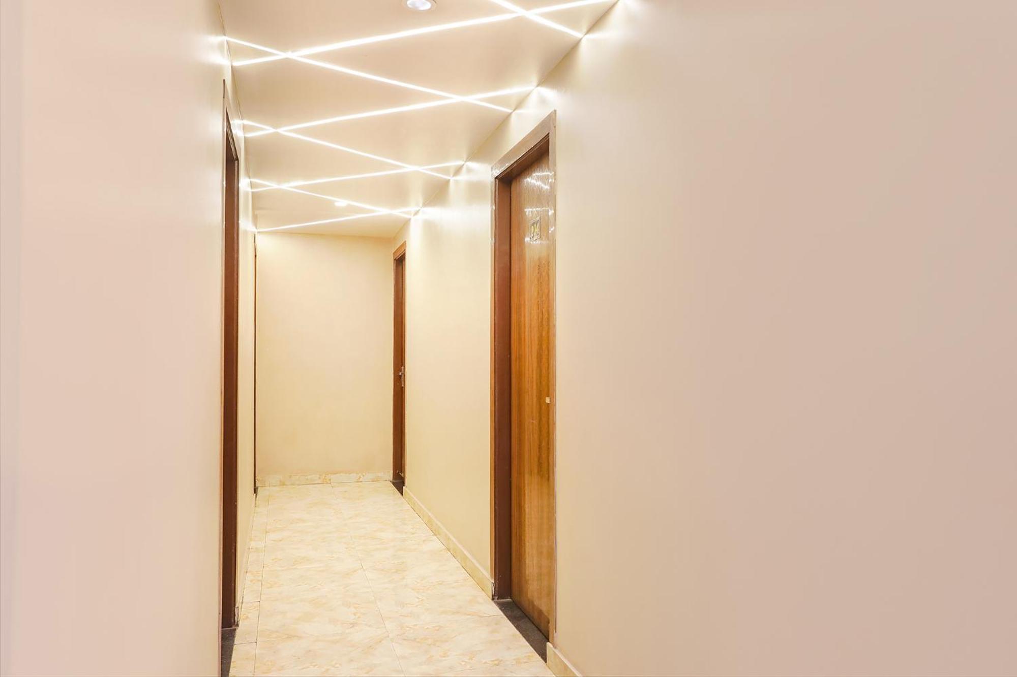 Fabhotel The Palacio Канпур Екстериор снимка