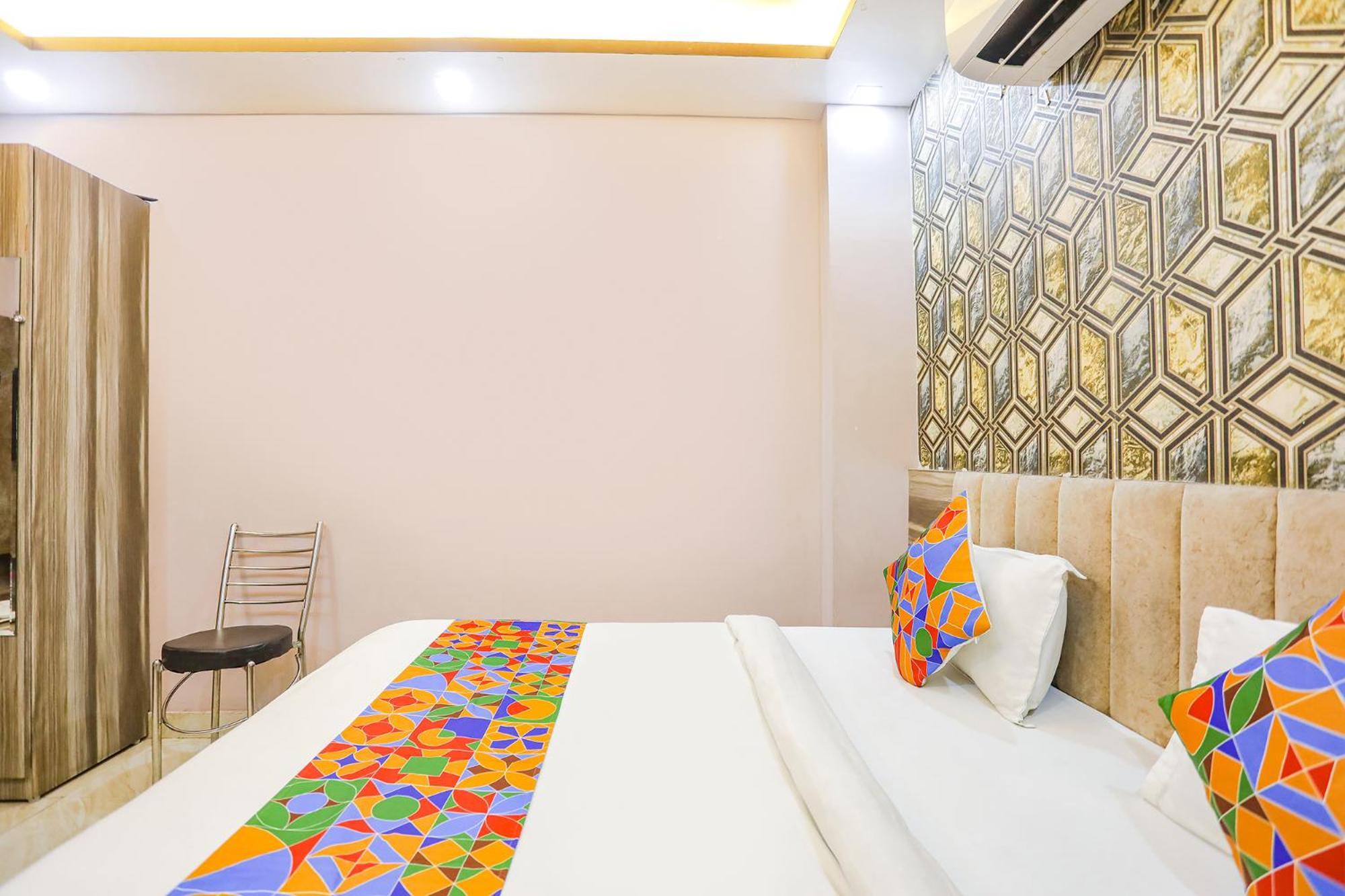 Fabhotel The Palacio Канпур Екстериор снимка