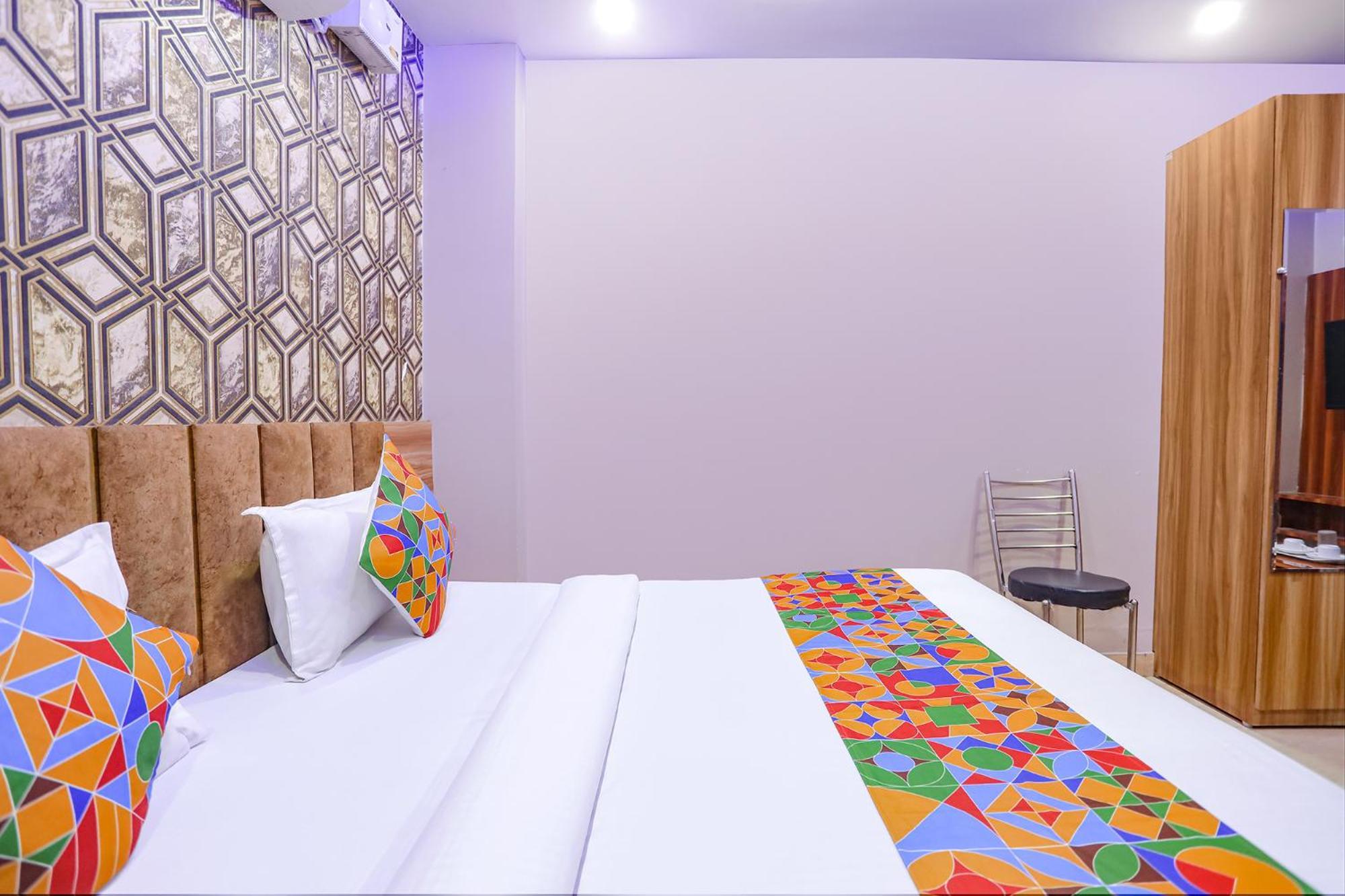 Fabhotel The Palacio Канпур Екстериор снимка